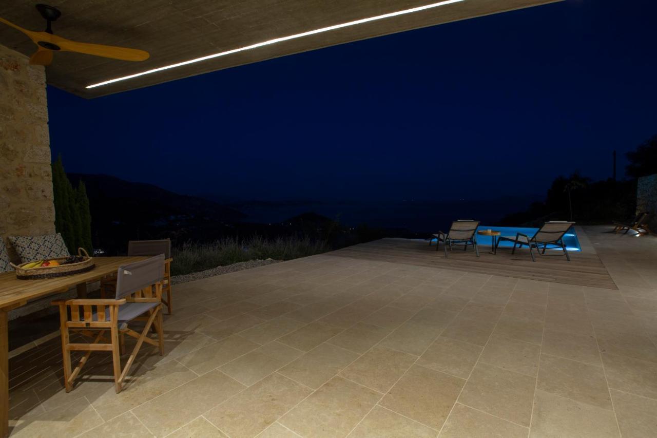 Blooms Of Sivota Bay - Luxury Villas With Private Heated Pool Bagian luar foto