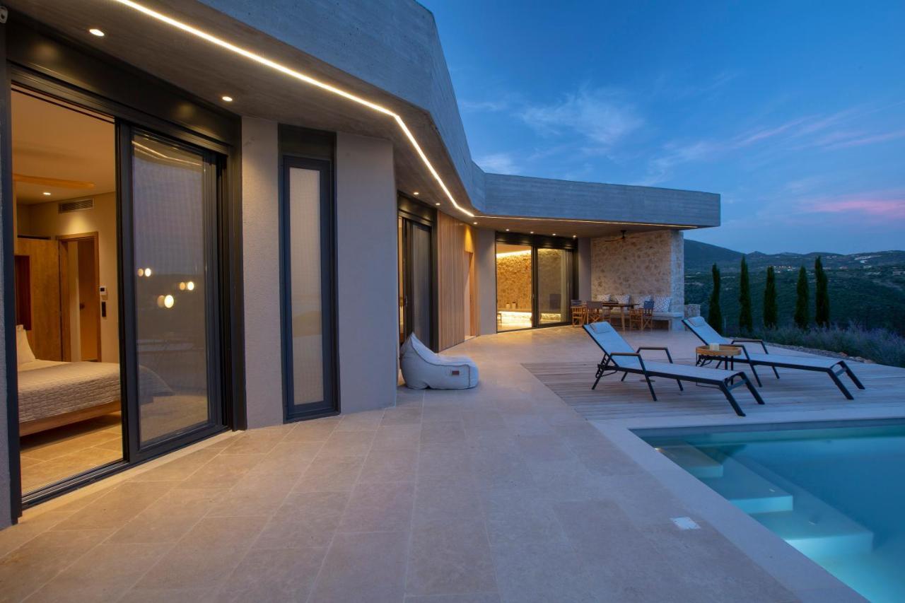 Blooms Of Sivota Bay - Luxury Villas With Private Heated Pool Bagian luar foto