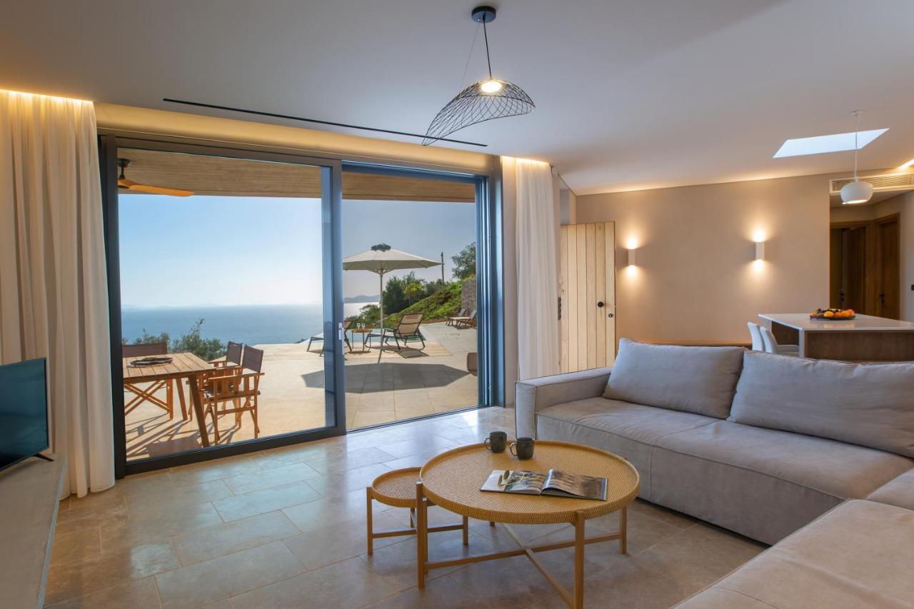 Blooms Of Sivota Bay - Luxury Villas With Private Heated Pool Bagian luar foto