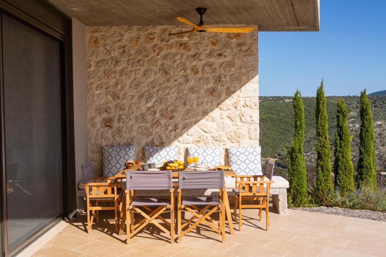 Blooms Of Sivota Bay - Luxury Villas With Private Heated Pool Bagian luar foto