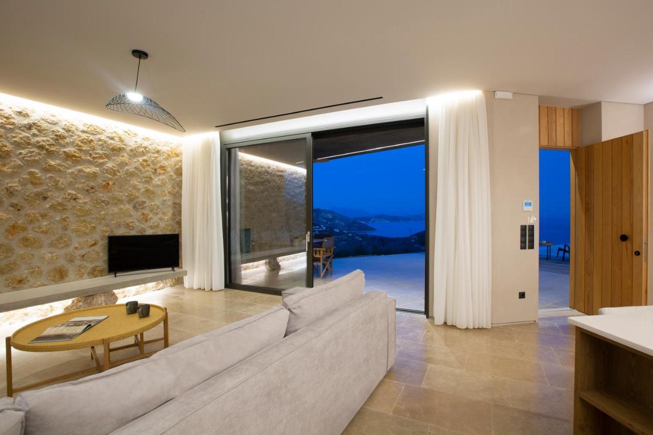 Blooms Of Sivota Bay - Luxury Villas With Private Heated Pool Bagian luar foto