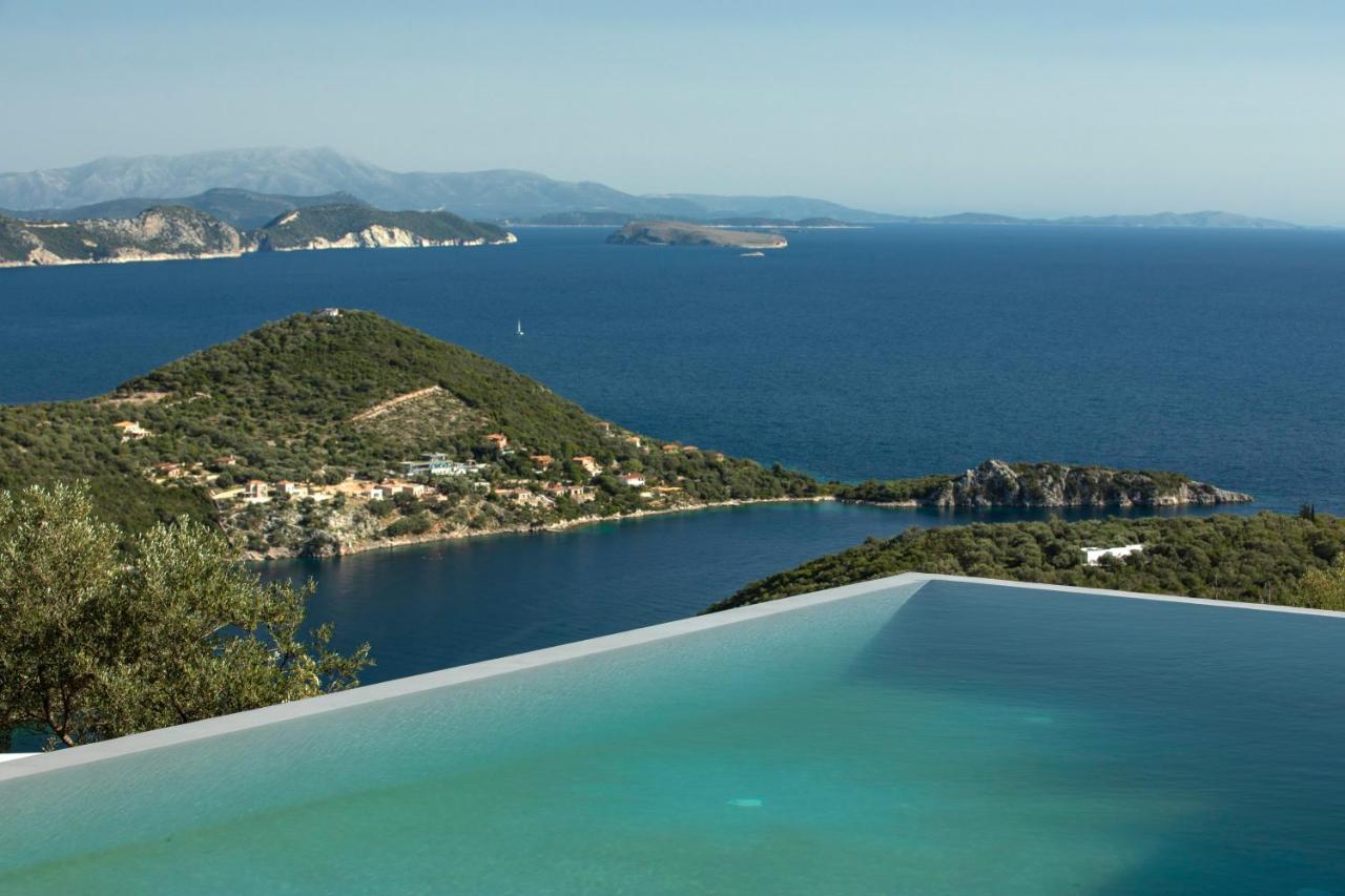 Blooms Of Sivota Bay - Luxury Villas With Private Heated Pool Bagian luar foto